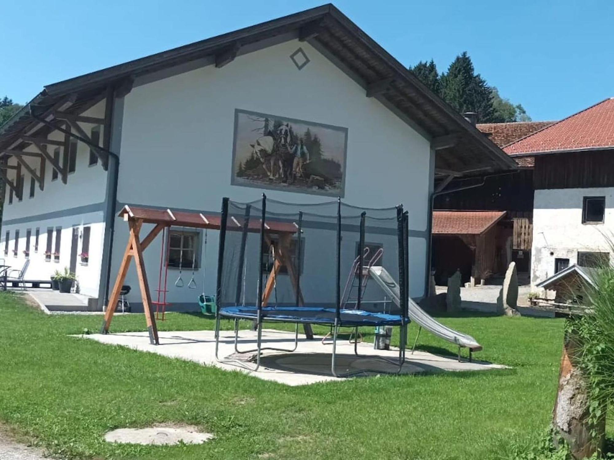 Ferienwohnung Im Bayerischen Wald Mit Terrasse ヴィヒタッハ エクステリア 写真